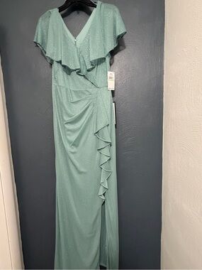 SLNY Seaglass Sparkle Evening Dress